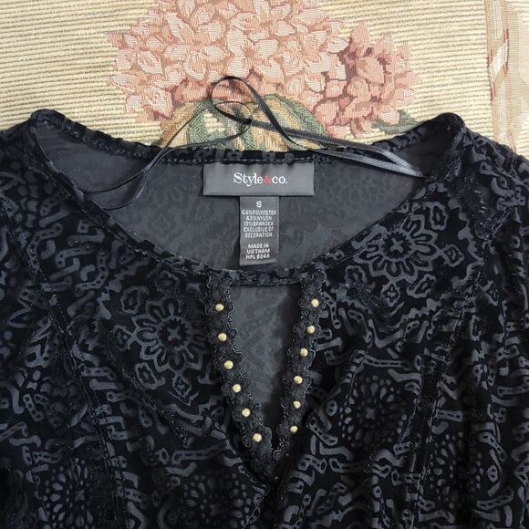 Style & Co Top Womens Small Velvet Burnout Bell Sleeve Goth Grunge Whimsigoth - Picture 9 of 11